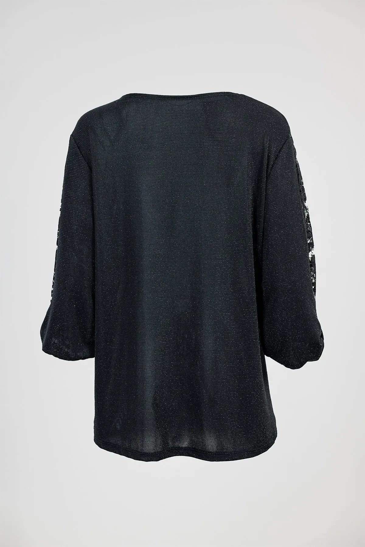 Дамска черна блуза с дантелени ръкави и фин блясък – Black Lace Glow-блузи-6Sense