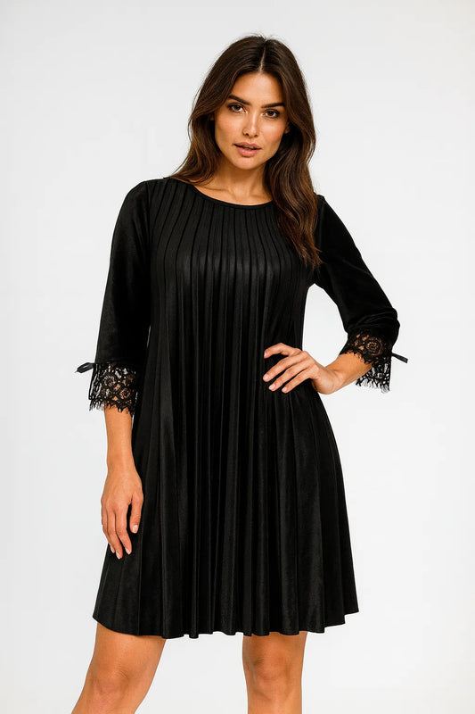 Дамска черна плисирана кадифена рокля с дантела – Midnight Dream-рокли-6Sense