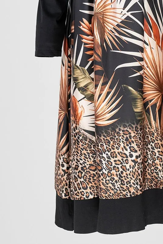 Дамска черна рокля с леопардови акценти Plus Size - Savana-рокли-6Sense