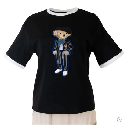 🐻 Закачлив стил и комфорт – черната тениска с мече е тук, за да ти създаде настроение! 🖤