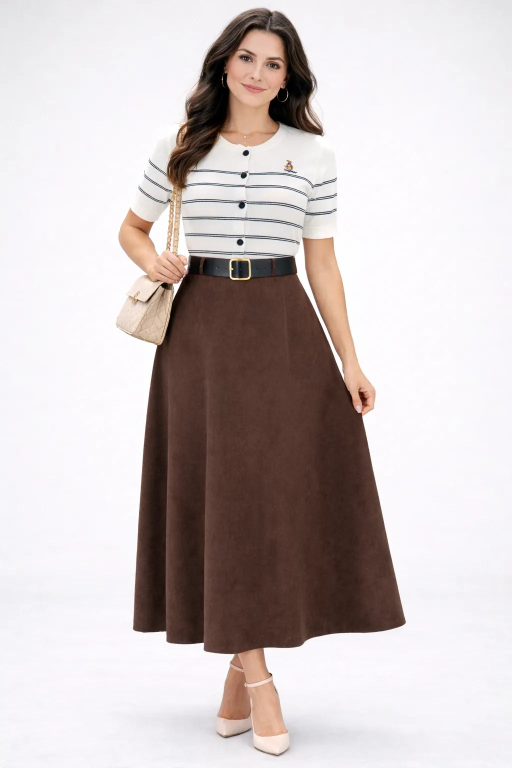 Дамски Cocoa Stripe Set: раирана вискозна жилетка и кафява миди пола с велурен ефект.