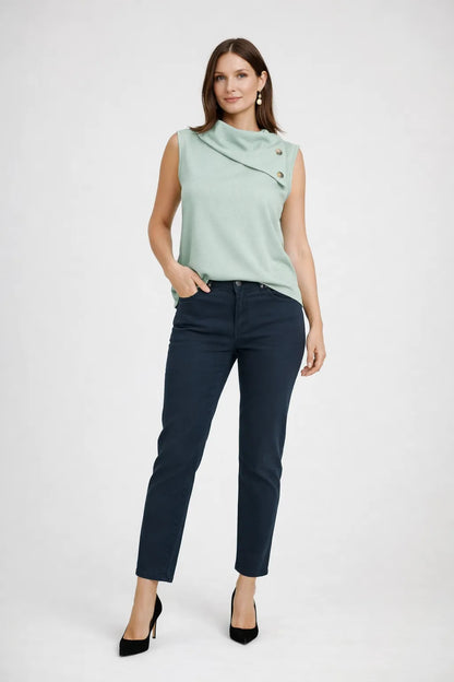 Дамска офис визия - ментов топ с тъмносини еластични дънки Mint Denim Look-Готова визия-6Sense