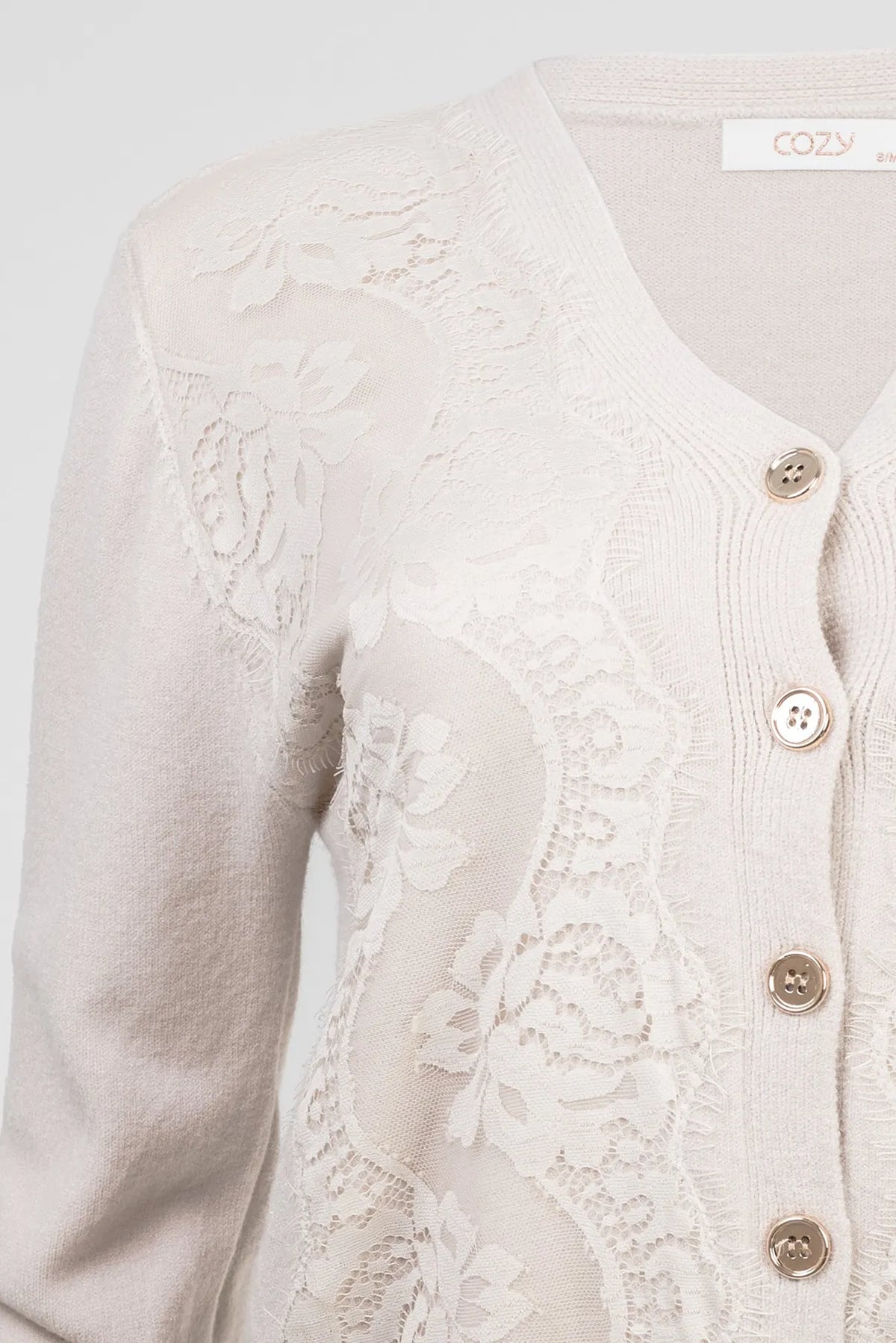 Дамска плетена жилетка в екрю с дантела – Ivory Lace Cardigan-жилетки-6Sense