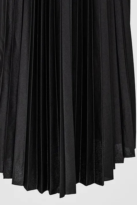 Дамска плисирана пола - черна - Emma-Поли-6Sense
