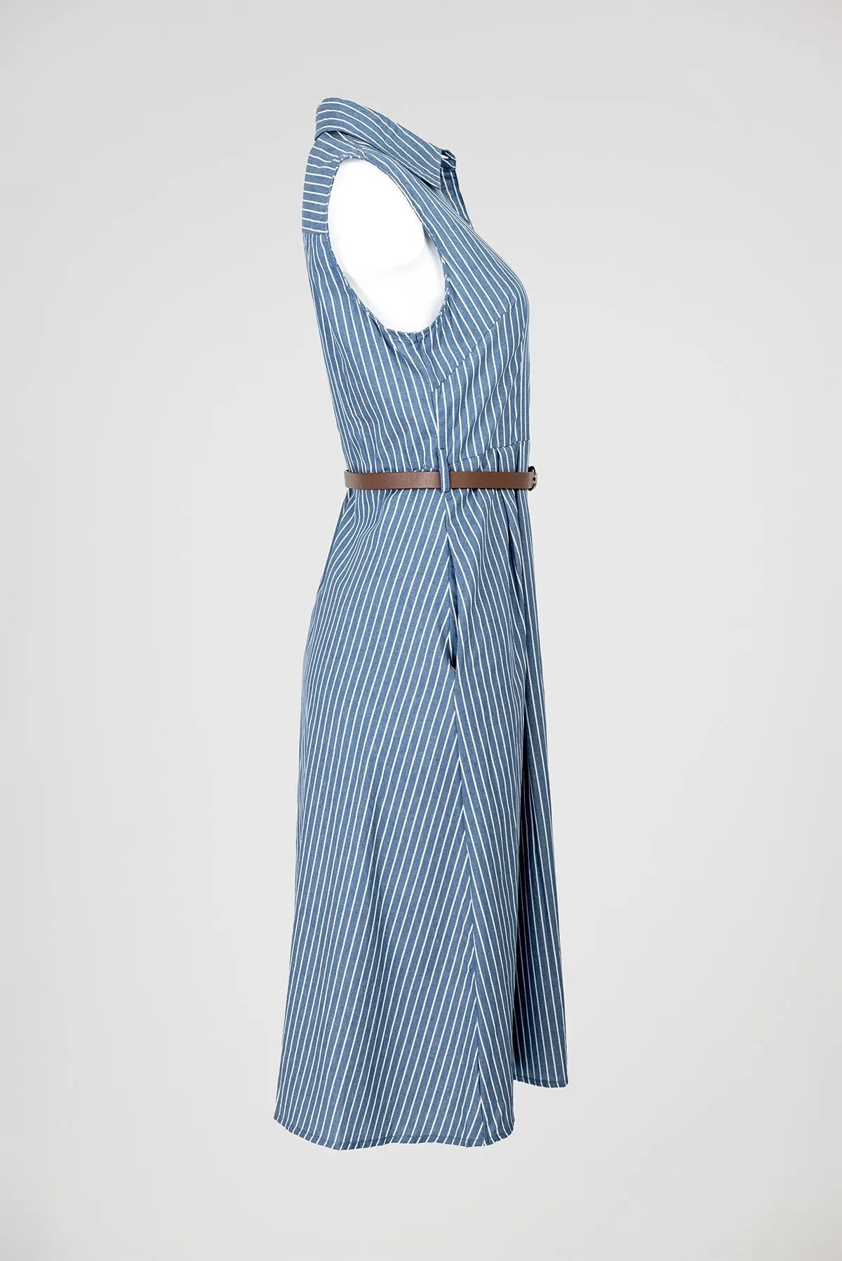 Дамска раирана рокля с колан и копчета – Blue Stripe Midi-рокли-6Sense