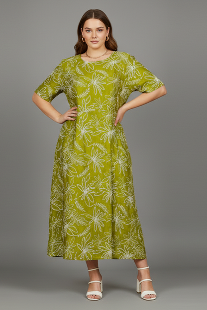 Дамска плюс сайз рокля с флорален принт - Flora Flow