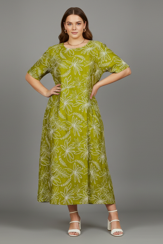 Дамска плюс сайз рокля с флорален принт - Flora Flow