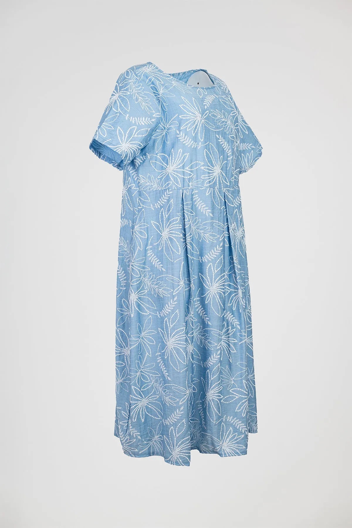 Дамска свободна рокля с флорален принт Flora Flow - до 4XL-рокли-6Sense