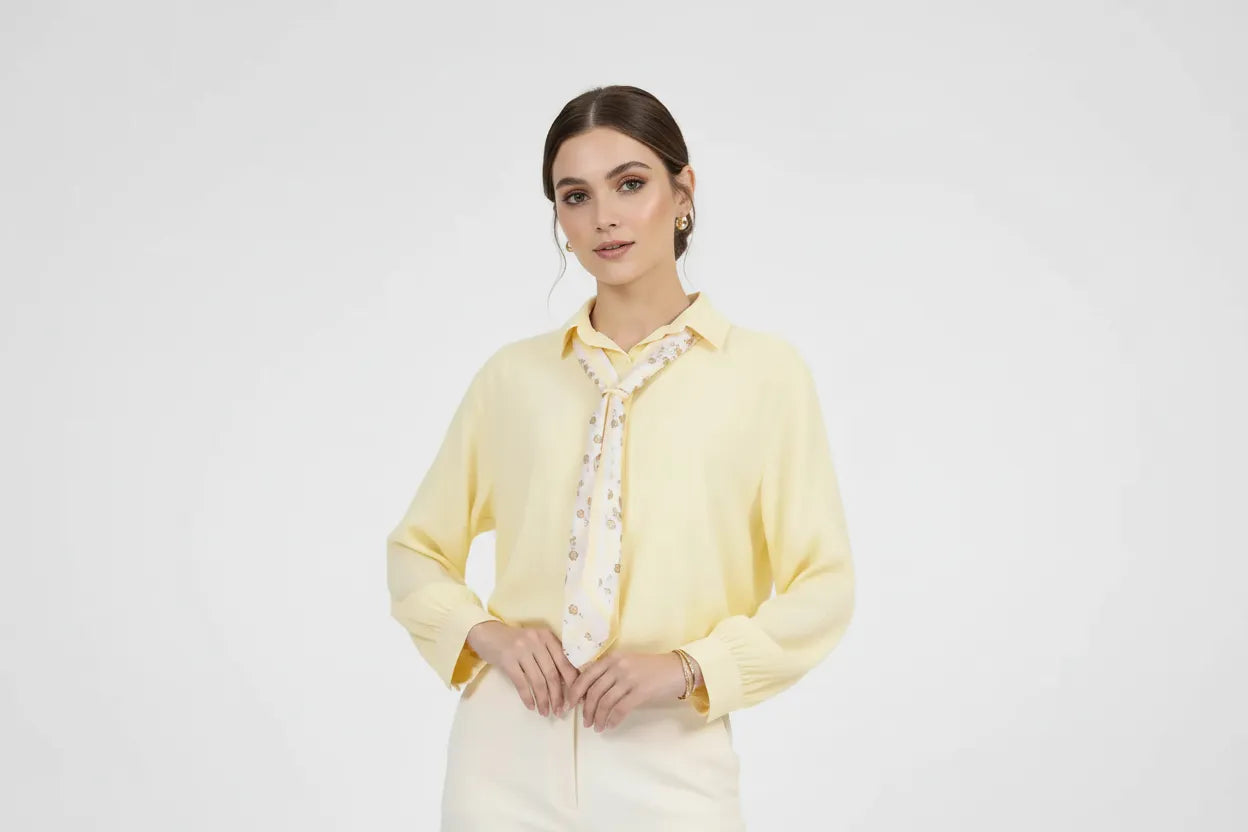 Дамска жълта риза Airy Scarf от вискоза с вратовръзка, свободна кройка, универсален размер.