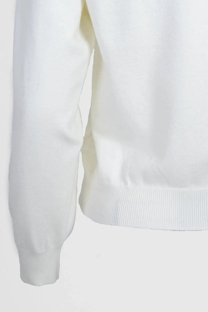 Дамски бял плетен пуловер с апликация мечок - Urban Bear-пуловери-6Sense