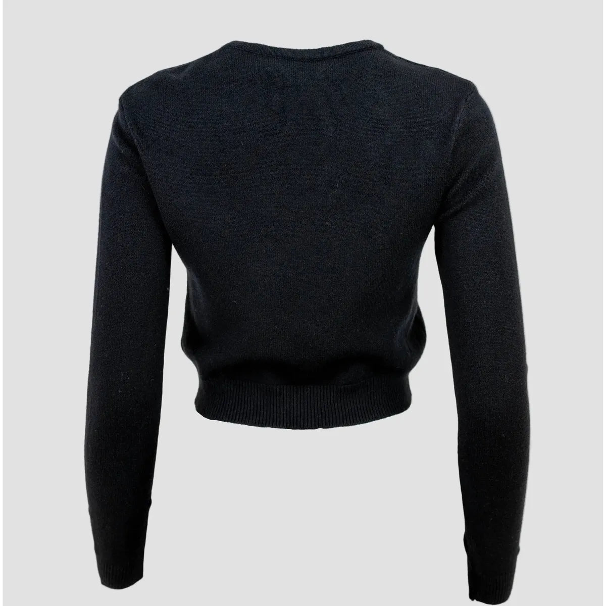 Дамски черен къс пуловер с перлен кант | колекция есен-зима-пуловери-6Sense