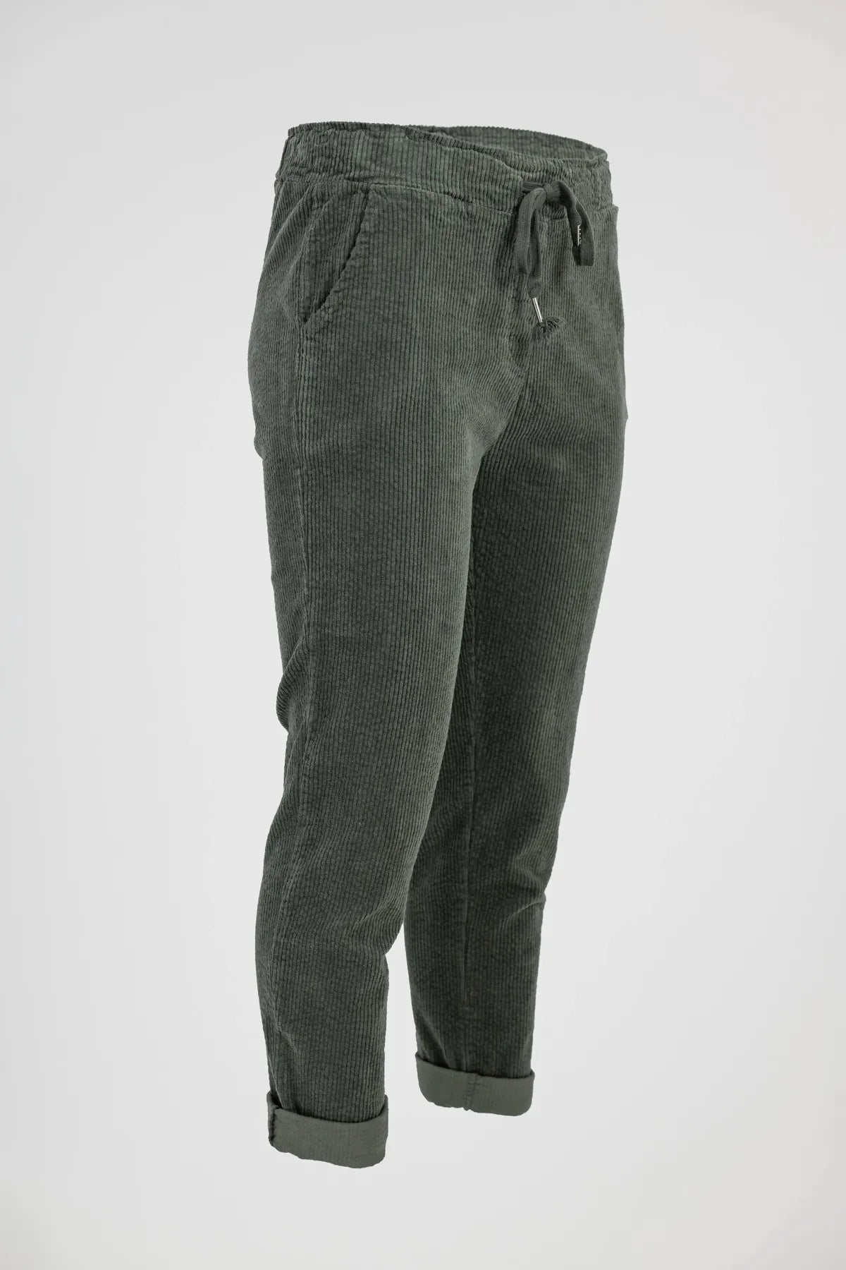 Дамски джинси Forest Cord – горско зелен кадифен комфорт-джинси-6Sense