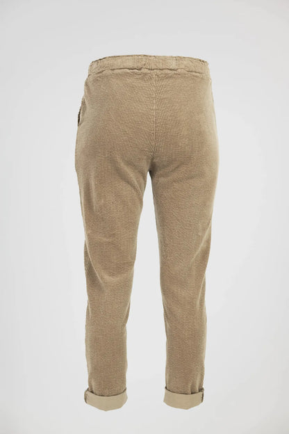 Дамски джинси - Sand Cord – бежов кадифен комфорт-джинси-6Sense