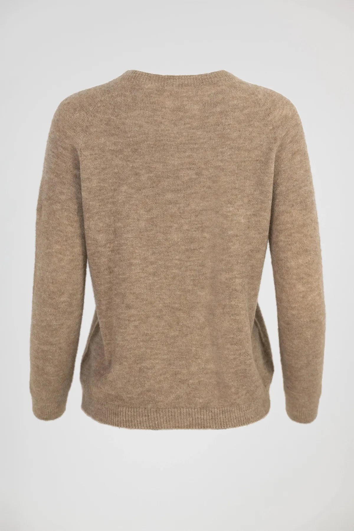 Дамски фино плетен пуловер - капучино - Cozy Alpaca-6Sense