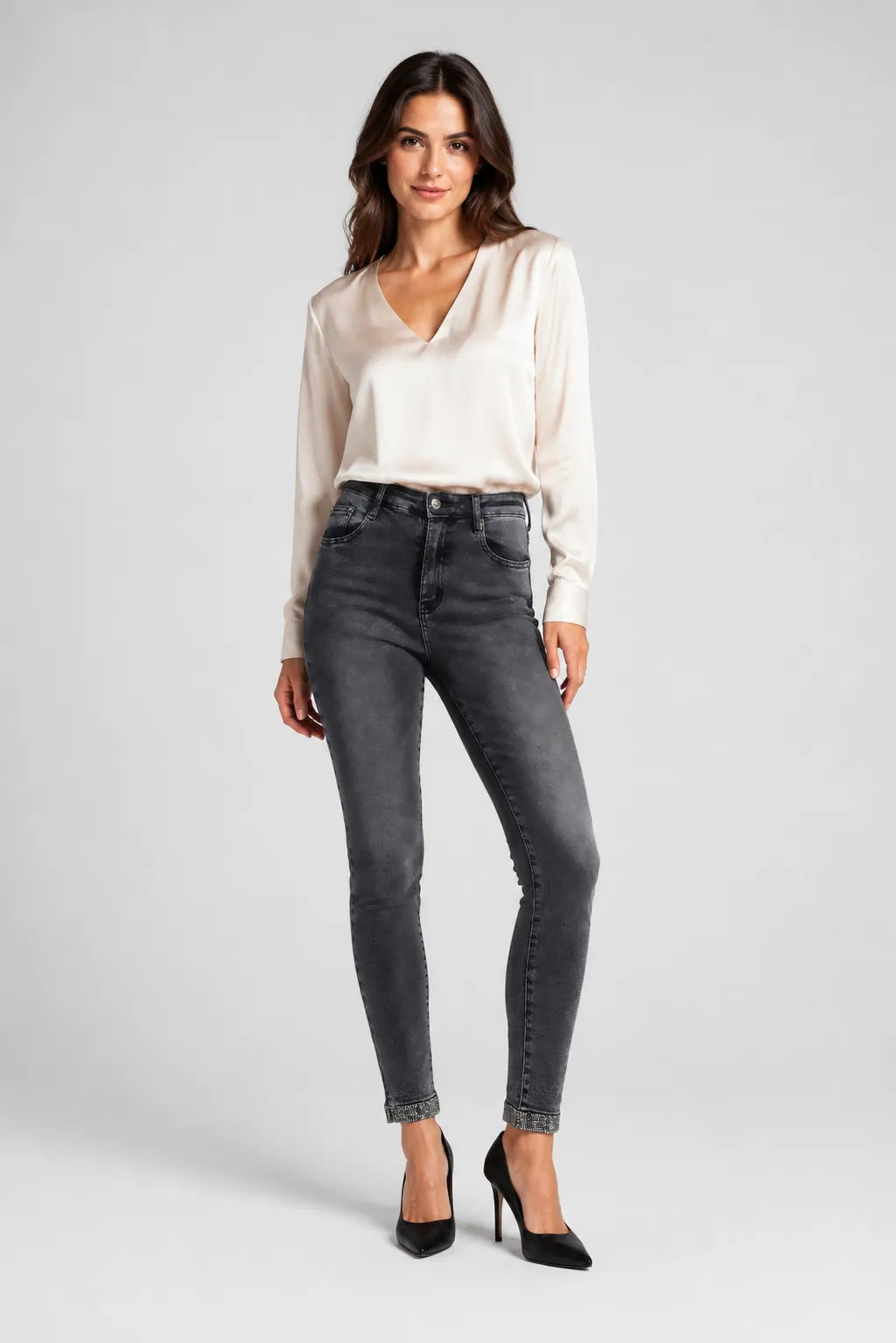 Дамски графитени дънки със слим кройка и камъни – Grey Crystal Denim-дънки-6Sense