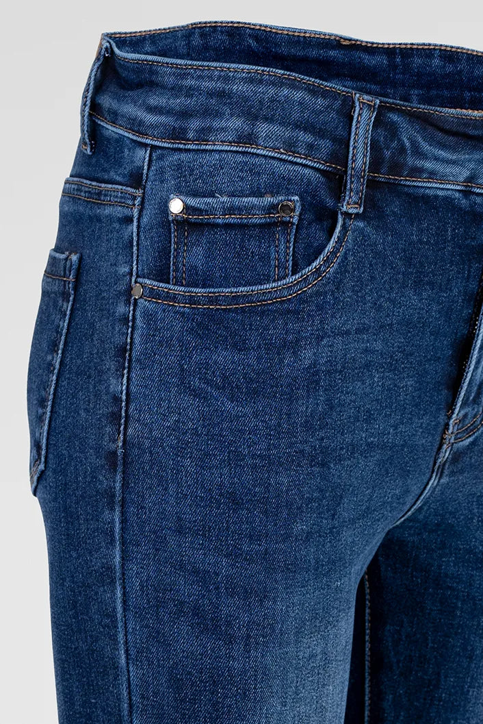 Дамски класически сини дънки със слим кройка – Classic Blue Denim-дънки-6Sense