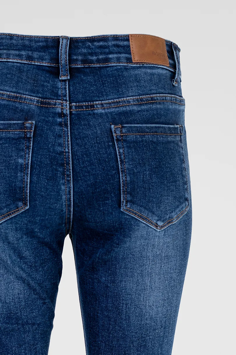 Дамски класически сини дънки със слим кройка – Classic Blue Denim-дънки-6Sense