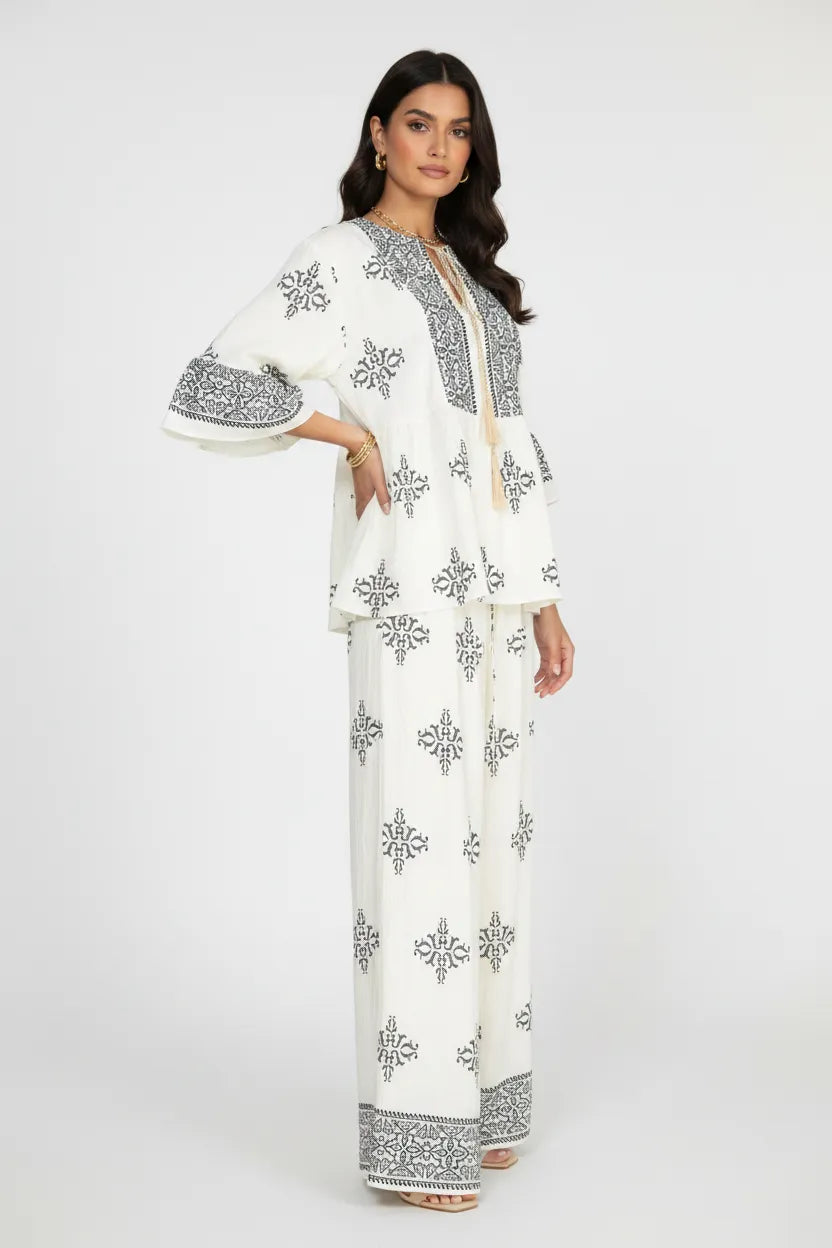 Дамски комплект блуза и панталон с бродерия – Boho Grace-комплекти-6Sense