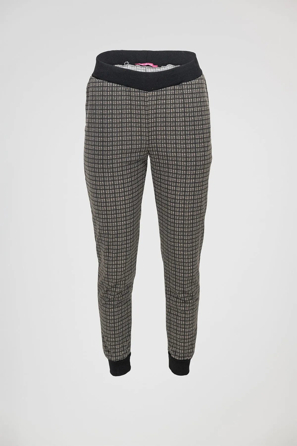 Дамски комплект Grid Comfort – горнище с качулка и панталон-комплекти-6Sense