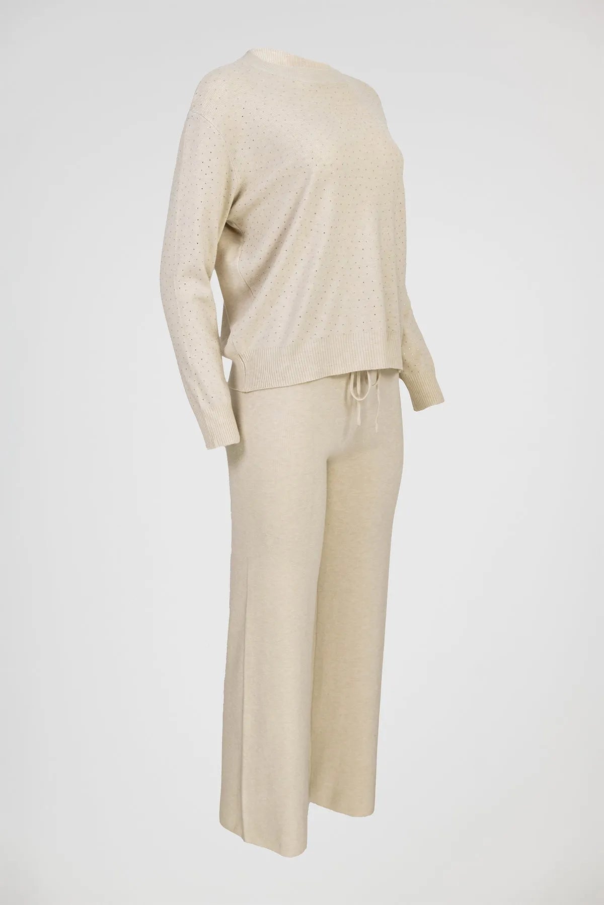 Дамски комплект от фино плетиво в нежно бежово - Layla-комплекти-6Sense