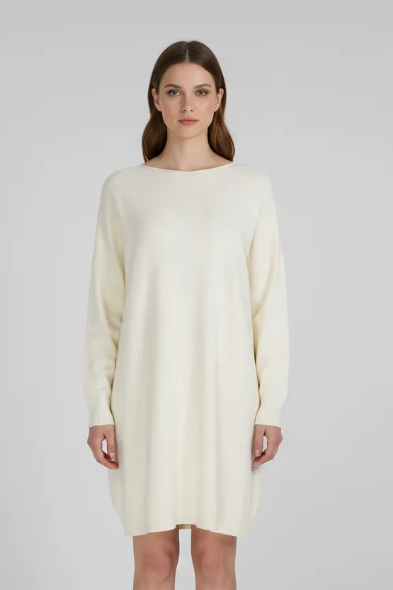 Дамски овърсайз пуловер - туника - Ecru-пуловери-6Sense