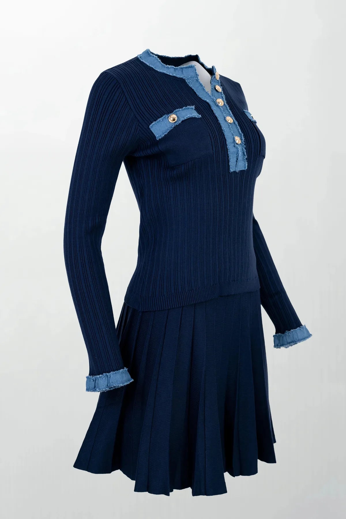 Дамски плетен комплект Marine Classé - рипс с деним акцент-комплекти-6Sense