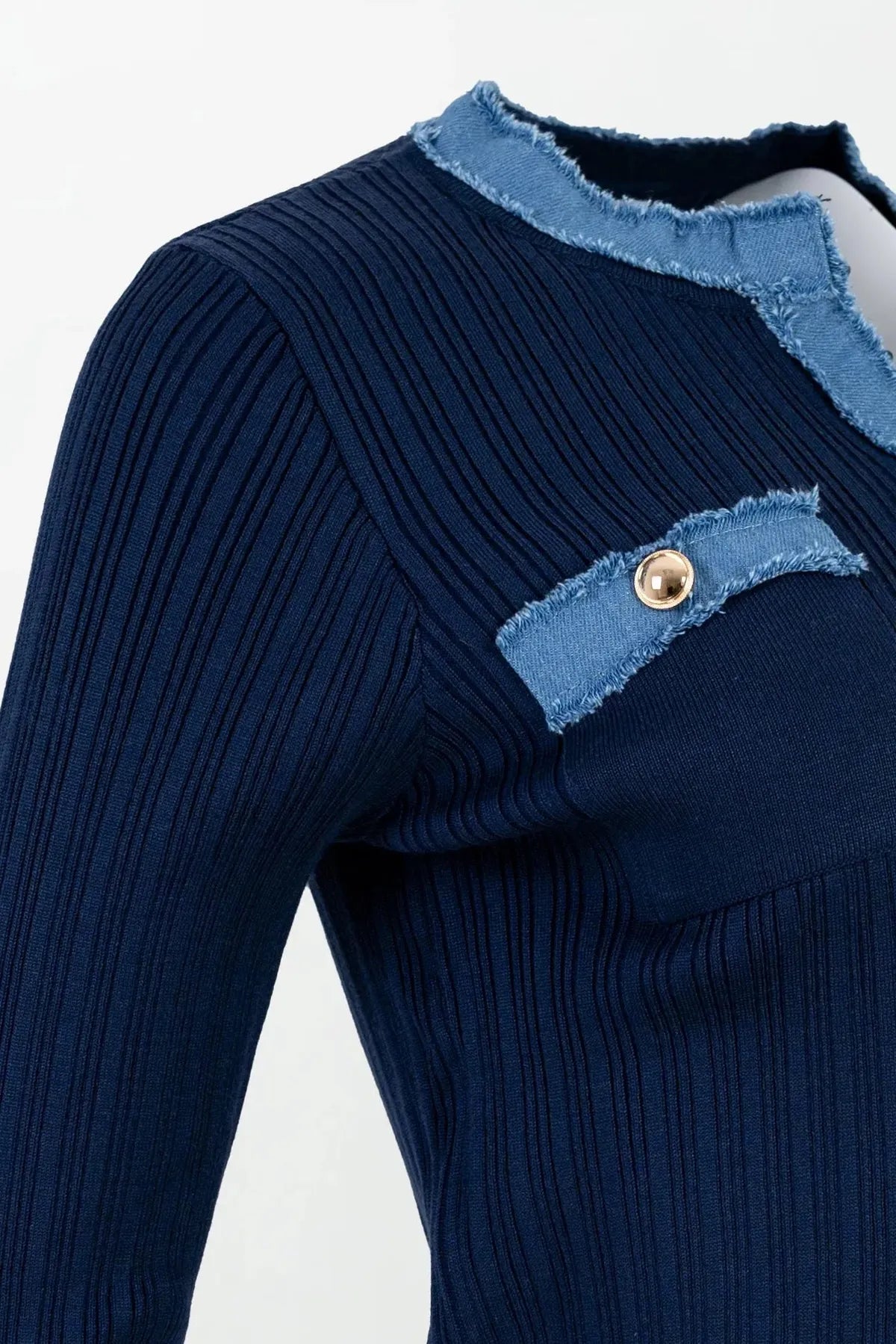 Дамски плетен комплект Marine Classé - рипс с деним акцент-комплекти-6Sense