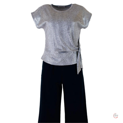 ✨ Осмели се да блеснеш със сребристия топ, който привлича погледите! ✨