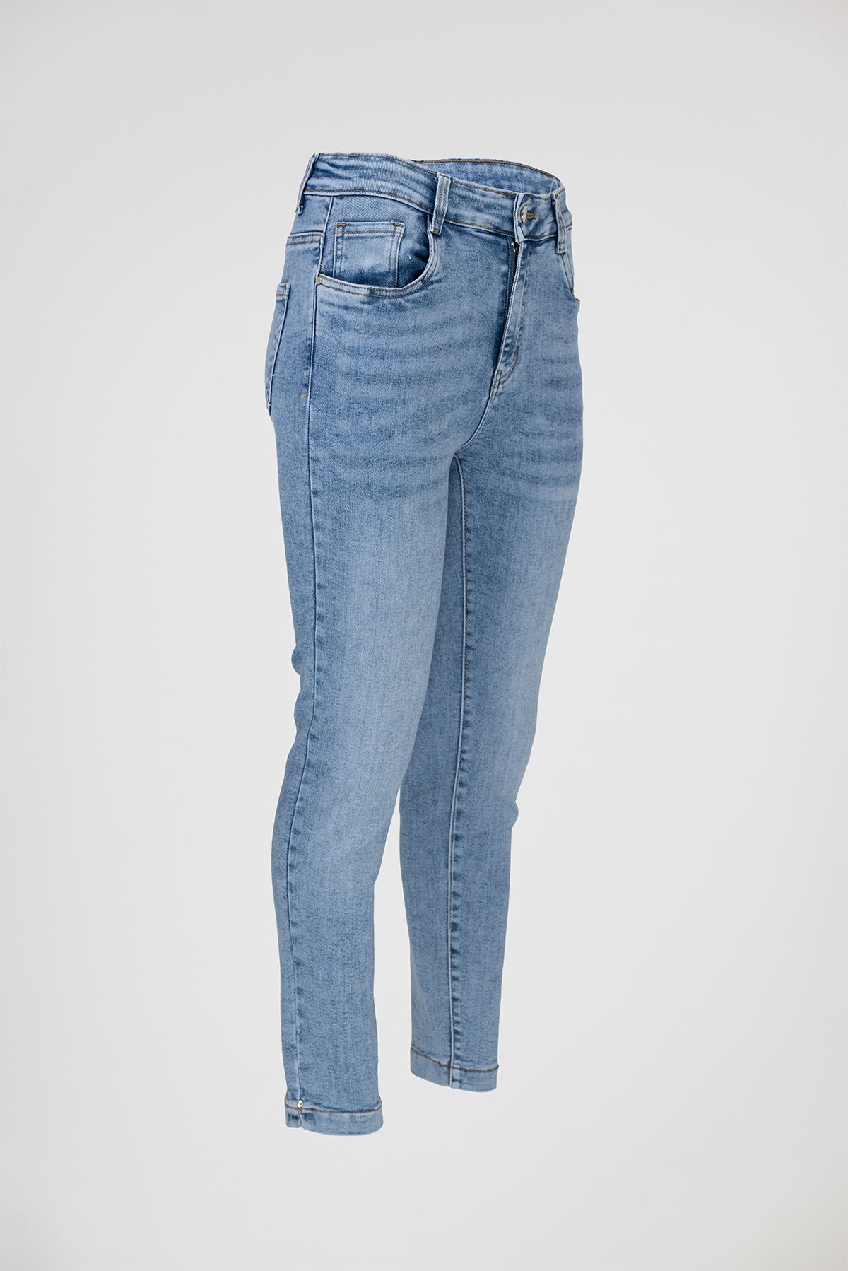 Дамски светлосини еластични дънки Plus Size- Skyline Blue-дънки-6Sense