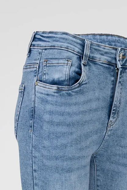 Дамски светлосини еластични дънки Plus Size- Skyline Blue-дънки-6Sense