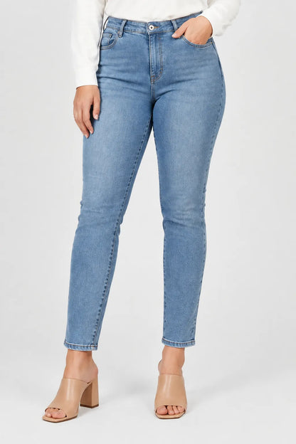 Дамски светлосини еластични дънки Plus size - Skyline Blue-дънки-6Sense