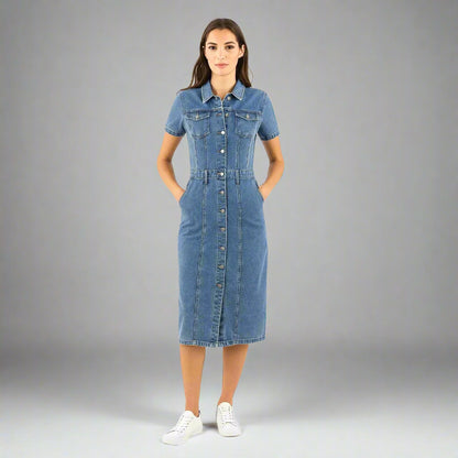 Дънкова рокля Denim Grace с копчета | 6sense.bg 💙