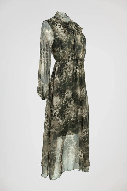 Ефирна рокля с флорален принт и панделка – Forest Whisper-рокли-6Sense