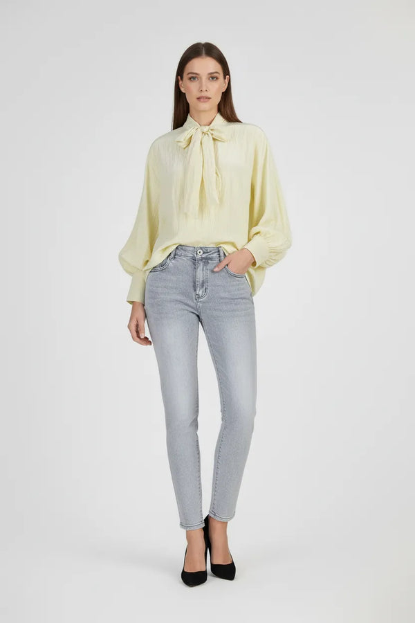 Готова визия - ванилова блуза и светлосиви дънки – Vanilla Denim Set-Готова визия-6Sense