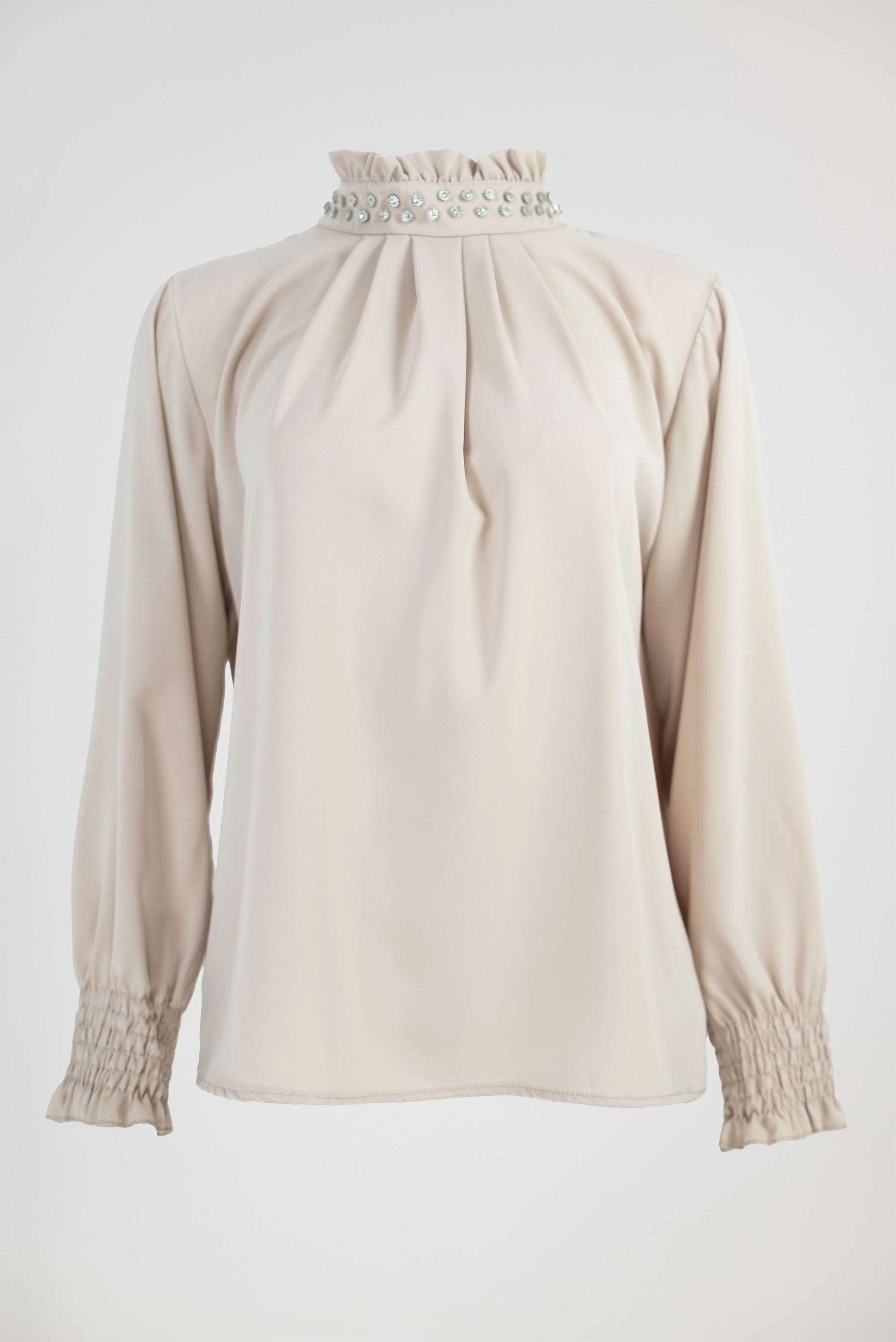 Готова визия за офиса - бежова блуза и зелени панталони от еко кожа-Готова визия-6Sense