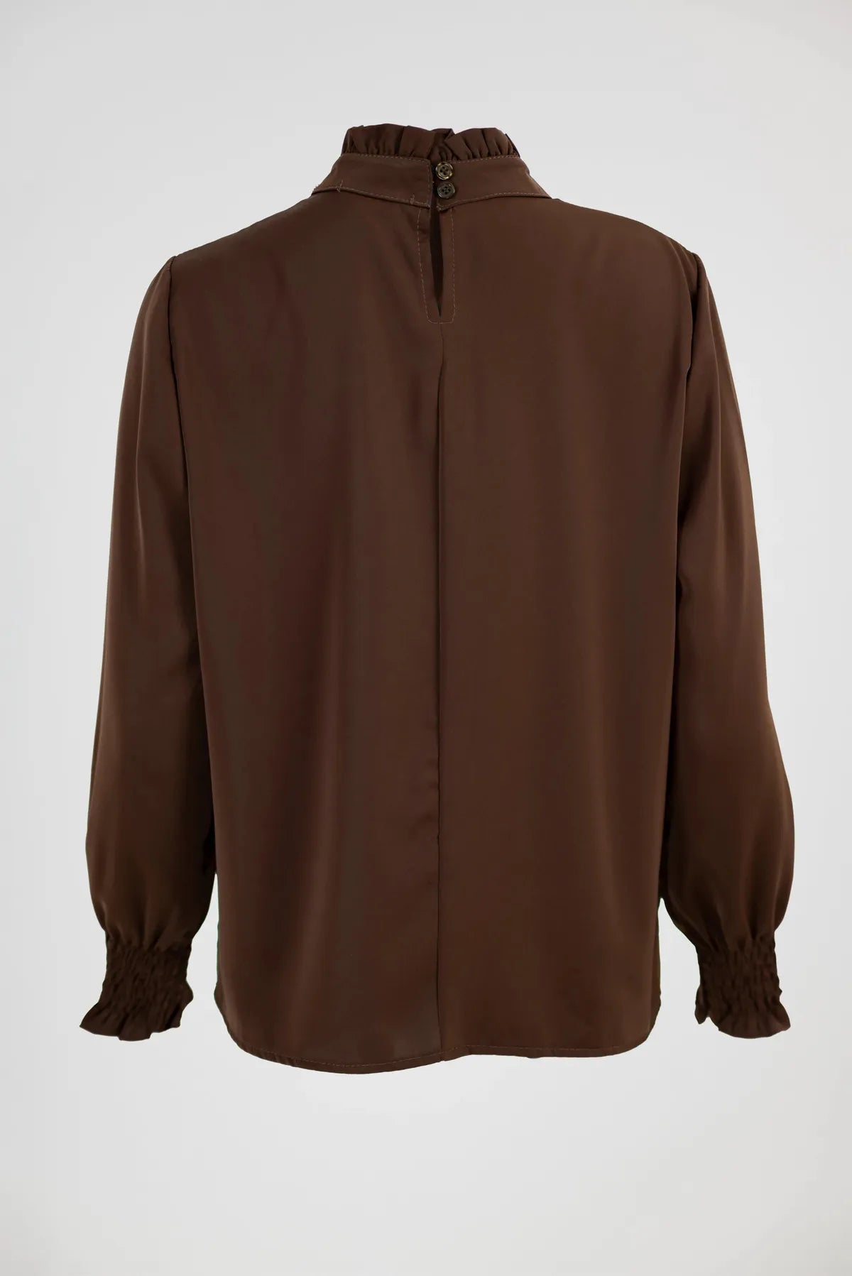 Kафява блуза с декоративна яка и фина драпировка - Tiramisu-блузи-6Sense