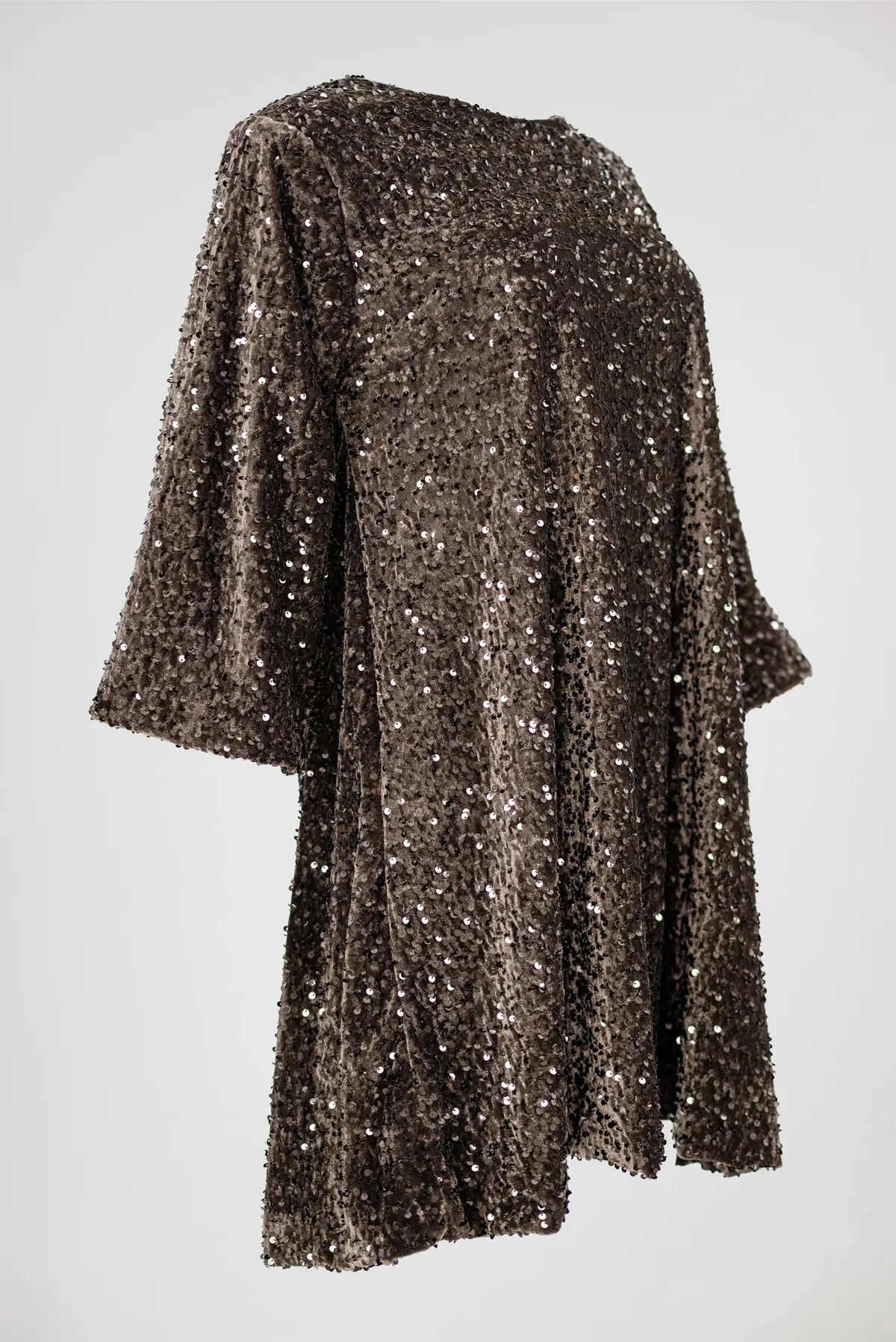 Kафява рокля с пайети и панделка на гърба - Cocoa Sparkle-рокли-6Sense