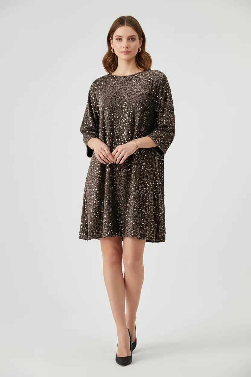 Kафява рокля с пайети и панделка на гърба - Cocoa Sparkle-рокли-6Sense