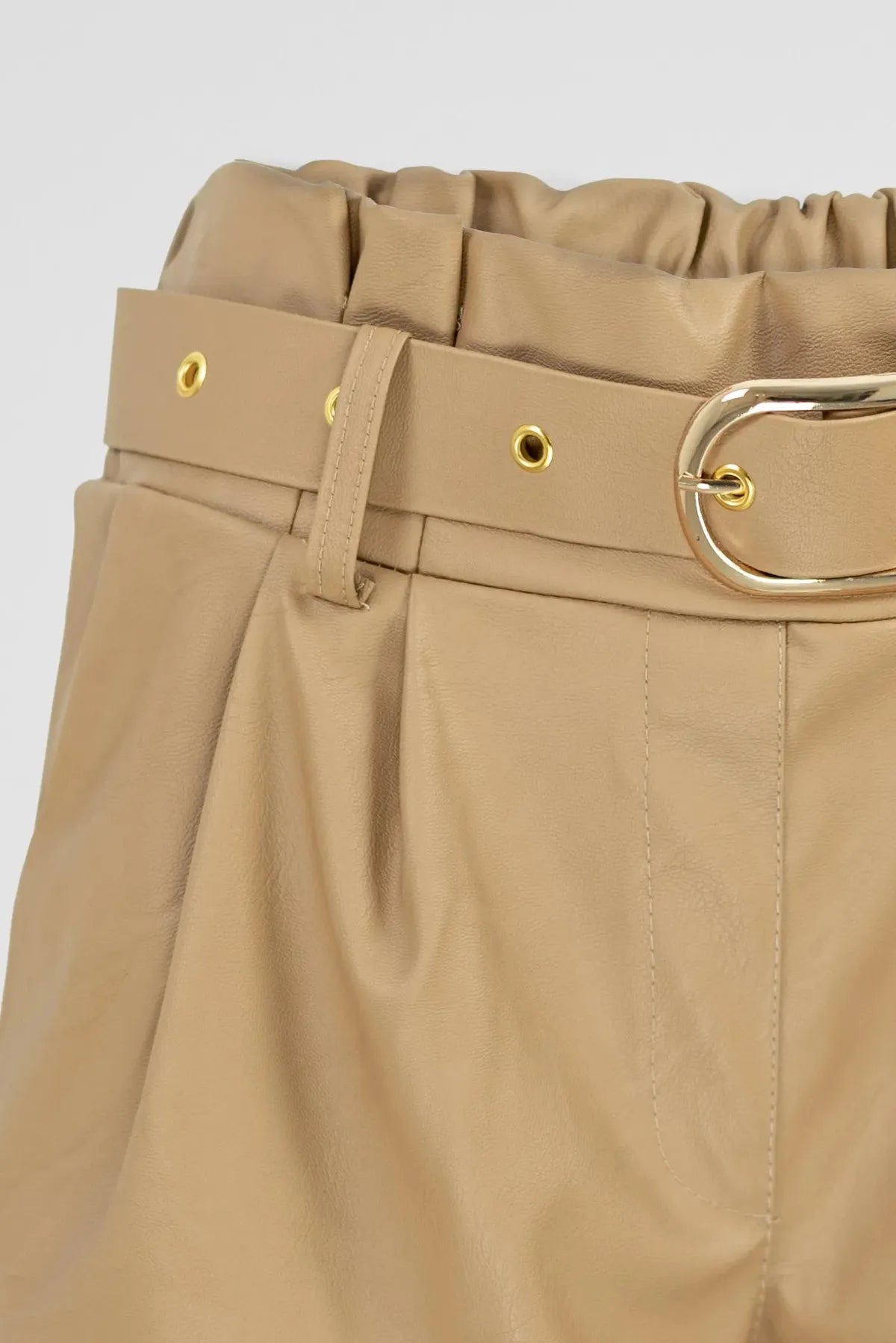 Кожени къси панталони с колан - Sahara Belt-къси панталони-6Sense