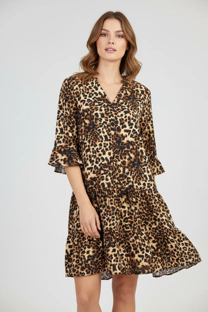 Леопардова рокля от вискоза с свободна кройка - Wild Amber-рокли-6Sense
