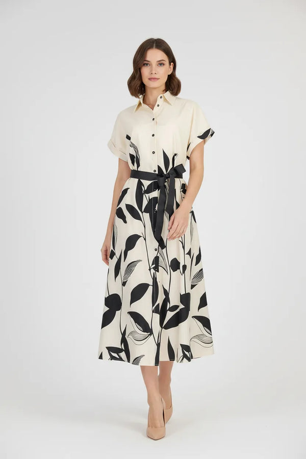 Елегантна памучна риза рокля Noir Bloom в екрю с черен графичен принт и колан.