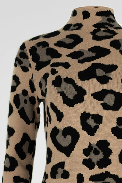 Плетена рокля с леопардов принт - Leopard Knit –-рокли-6Sense