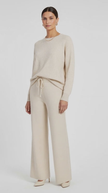 Дамски комплект от фино плетиво в нежно бежово - Layla