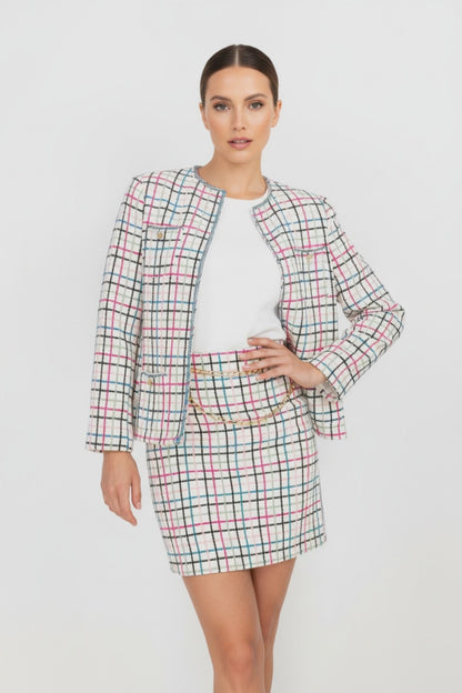 Дамски комплект – сако и пола в бяло с многоцветно каре - Evelyn