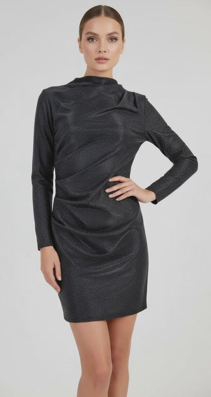 Черна коктейлна рокля с фин блясък и дълъг ръкав – Night Spark