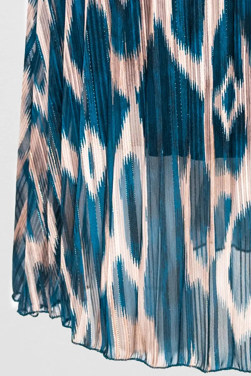 Рокля плисе - ефирност с артистичен принт - Teal Mirage-рокли-6Sense